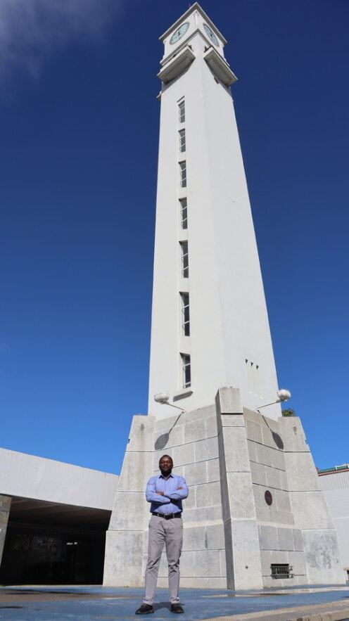 La travesía desde Nigeria a Chile: Investigador postdoctoral - Dr. Elochukwu Agudosi llegó para cambiar el futuro de la energía en el mundo | Ingeniería de Materiales | Universidad de Concepción
